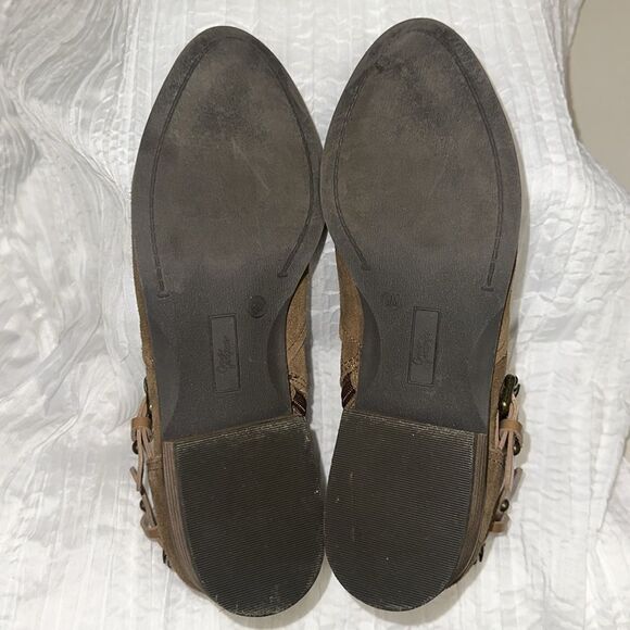 Crown Vintage 9M Roberta Tan Camel Brown Suede Leather Moto Ankle Booties - Picture 8 of 10